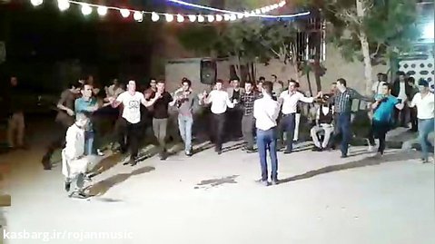 اجرای موزیک رقص تنگهاری از گروه موسیقی روژان