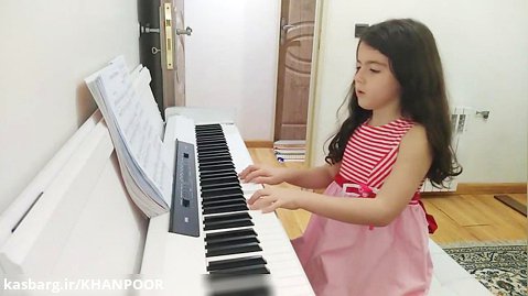غوغای ستارگان نوازندگی پیانو توسط آرنیکا روشندل