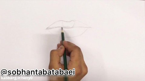آموزش کشیدن لب با مداد ساده و پاکن
