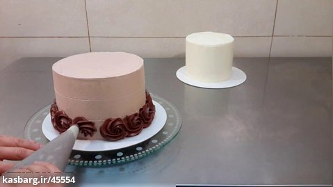 تزئین کیک با شکلات