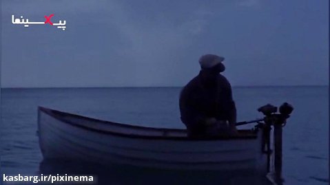 فیلم بابا غاز ، سکانس مواجه شدن والتر با هفت دختر بچه و معلمشان در جزیره متروکه