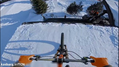دوچرخه سواری روی برف (عبور از موانع)