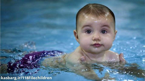 آموزش شنا|آموزش شنا به کودکان|آموزش حرکات ورزشی(نحوه شروع آموزش شنا به کودک)