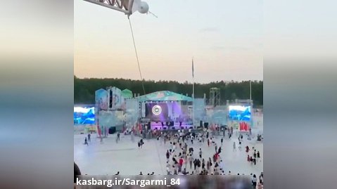 نمایی از کنسرت ۳۰۰۰ نفره در روسیه !!!