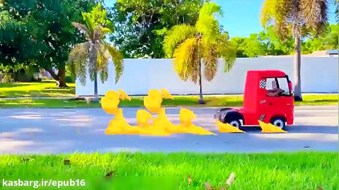 برنامه کودک ماشین بازی سنیا / رانندگی با کامیون های رنگی
