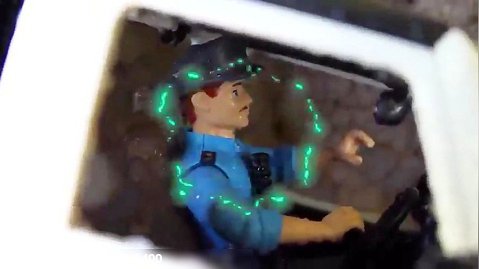 دانلود ماشین بازی کودکانه پسرانه : ماشین پلیس به دنبال خلافکار
