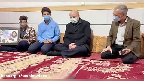 دیدار رئیس مجلس با خانواده های شهدای کرمان