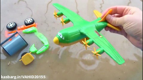 بازی با ماشین اسباب بازی اتوبوس،هواپیما،کامیون - اسباب بازی کودک / قسمت 64